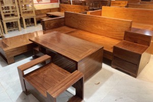 Lựa chọn sofa gỗ cho phòng khách spa, tại sao không?